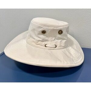 The Tilley Hat Endurables T3 Classic Cotton Duck Hat 7 1/4  UPF 50+